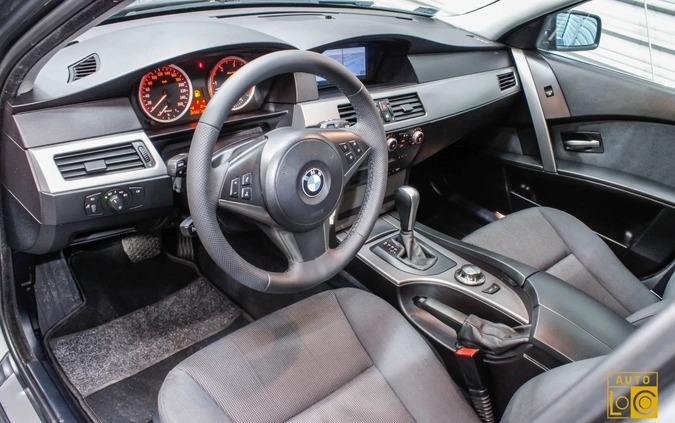 BMW Seria 5 cena 18888 przebieg: 297000, rok produkcji 2005 z Różan małe 407